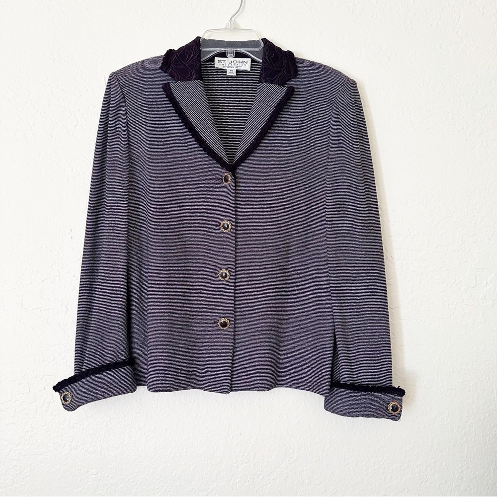 St. John 2 Piece Purple Ivory Wool Skirt Set